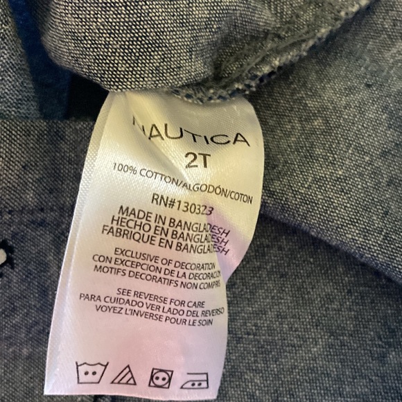 Nautical Brand Size 2T Boys Navy Blue Jeans Button Down Shirt NWT - Picture 5 of 5